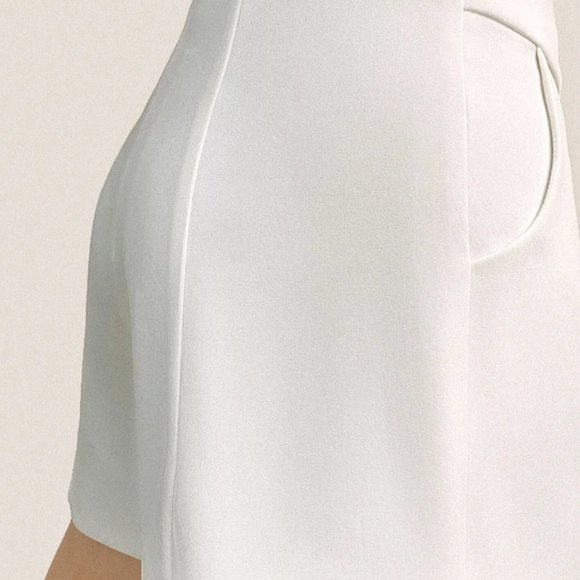 J.ING - White A-Line Seam-Detail Shorts - White - Size (see measurements in ad) - Picture 3 of 4